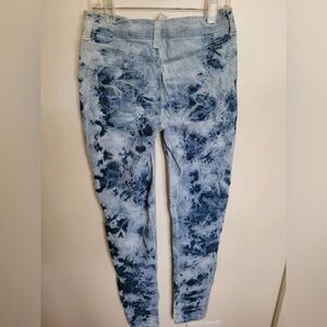 Acid wash Justice brand jeans for girls. Size 12R